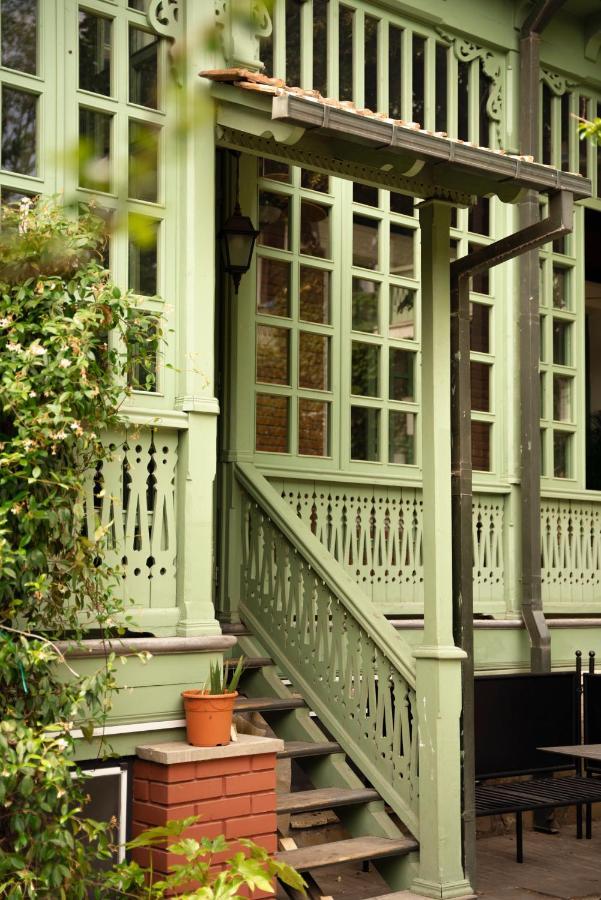 Prestige Palace - Esquisse Hotel Tbilisi Bagian luar foto