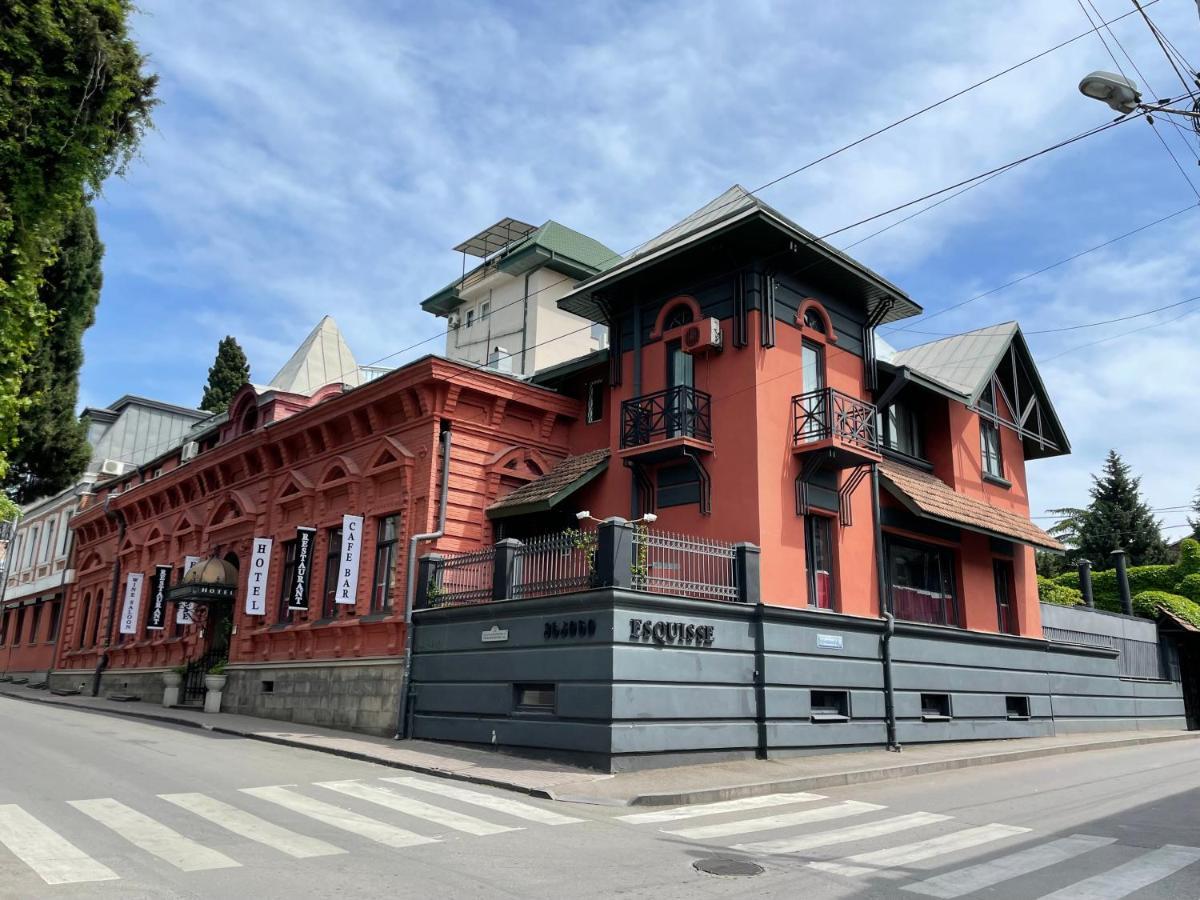 Prestige Palace - Esquisse Hotel Tbilisi Bagian luar foto