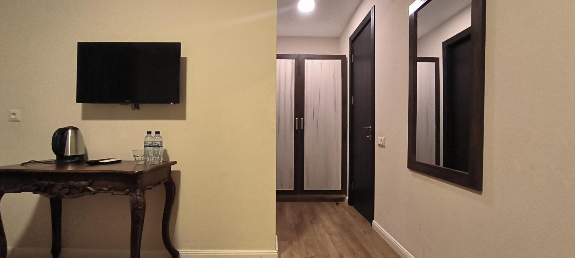 Prestige Palace - Esquisse Hotel Tbilisi Ruang foto