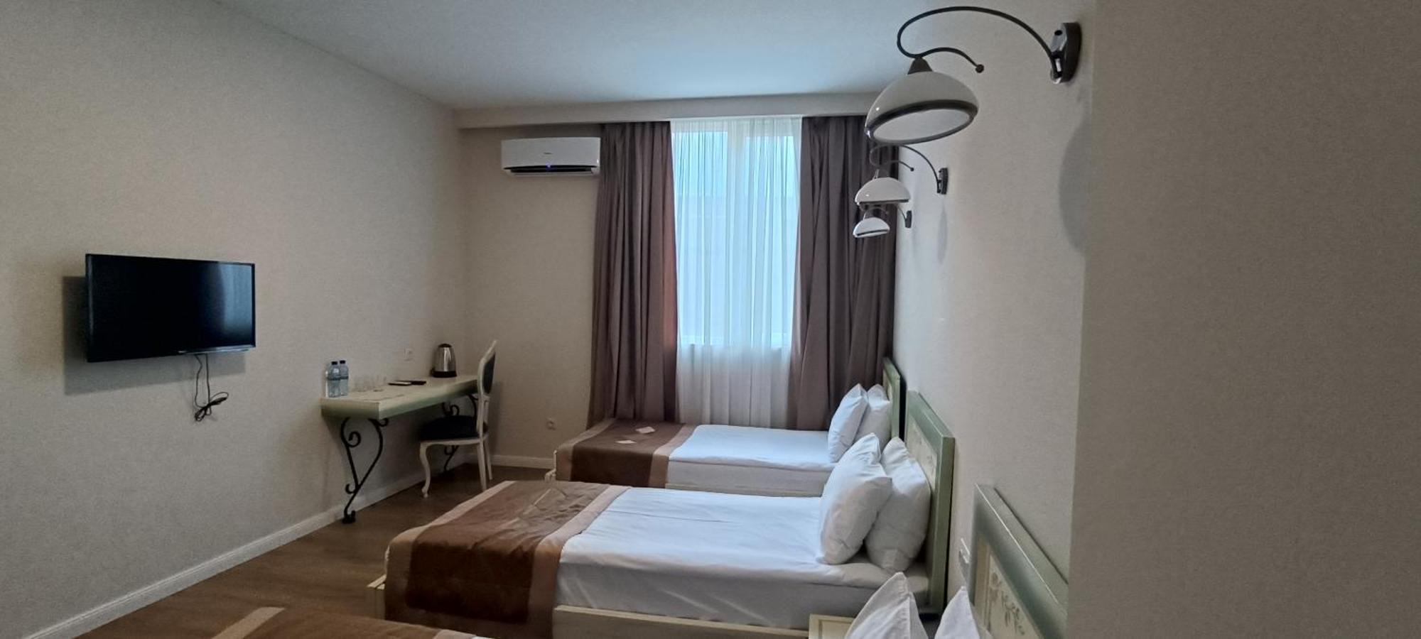 Prestige Palace - Esquisse Hotel Tbilisi Ruang foto